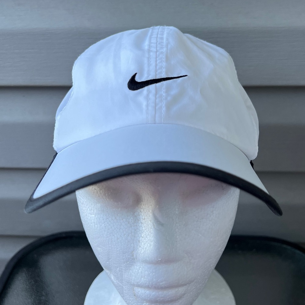 Nike Aerobill Featherlight Dri-Fit White Black Tennis/Running Cap Hat